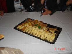 Hmm, hmm ... kdo bi si mislil, da je tole tako dobro ... zafrkljača in ocvirkovka - le nekaj od kulinaričnih značilnosti Kozjanskega.