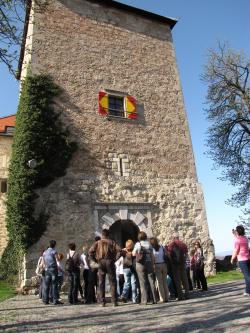 ... do gradu Podsreda? Zanimiva polkna bom pa lovil od bližje:-)!