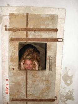 Je to fotomontaža ali slika za nagradni kviz? ... kaj je na sliki?