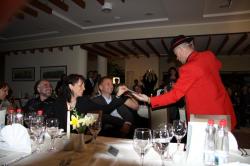 Čarodej Wladimir ... pazi na prste .... izbrani ali naključni asistenti??