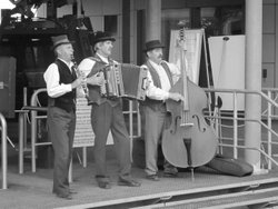 Kdaj smo že spoznali, da to ni Turbo Folk??