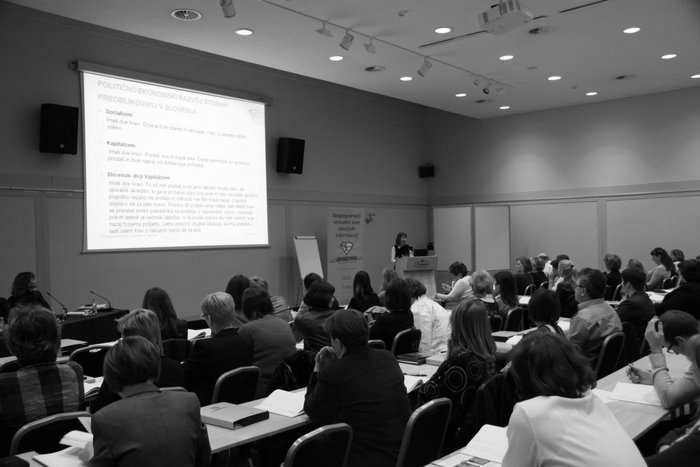 Pripojitve in oddelitve – računovodski in davčni vidik