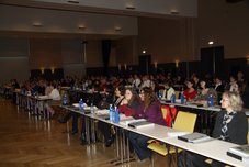 Vrhunski strokovnjaki in predavatelji so tudi za tokratno srečanje pripravili strokovne davčne, finančne in računovodske zvarke, s katerimi je tudi letos »lepo zapolnjena predavalnica« tešila žejo po davčnem znanju.