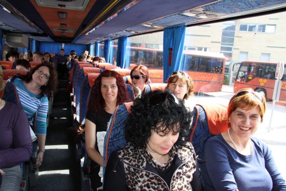 … po Laškem in okolici (tradicija pivovarstva, popoldan s pesnikom, skrivnosti Kartuzijanov) – prikaz kulturne dediščine in etnografskega izročila Štajerske.