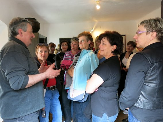 Čas matriarhata na Slovenskem = če boš pijan hodil »dam«, bo ferjača tvoja postelja.