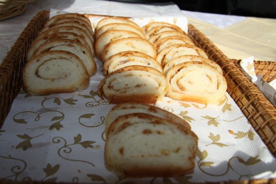 Okus po davnih časih nam je obudil Čaj popotnega meniha in domače pecivo.