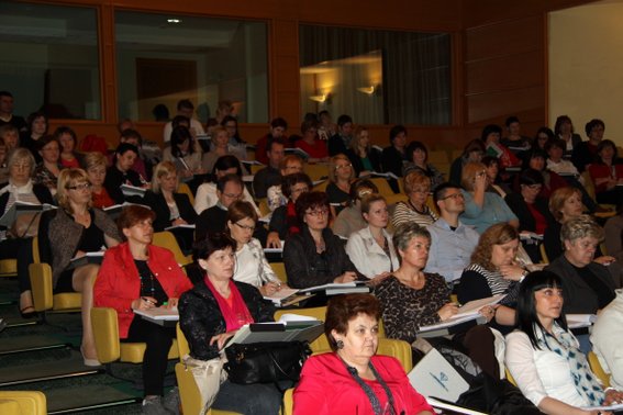 Ne samo 3, več kot 120 Super Davčnih Src je bilo z nami … za napolnitev src in uma s strokovnostjo, verodostojnostjo in praktičnostjo s pomočjo vrhunskih strokovnjakov ter predavateljev.