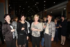 Aperitiv kot uvod v večerjo in zabavo v Hotelu Radin.