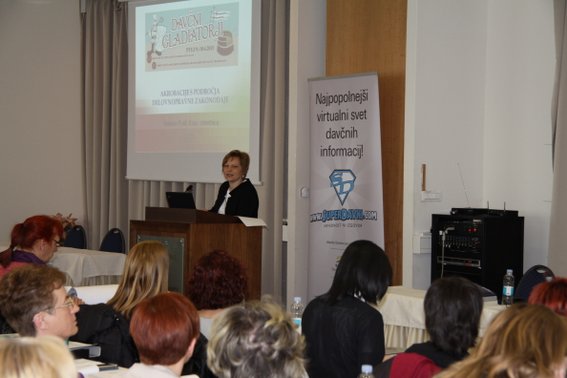 Uporniška davčna gladiatorka – 2