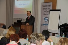 Uporniški davčni gladiator – 4 … Jager = Roling Stones!