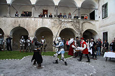 In začenja se boj … prvi zamah …